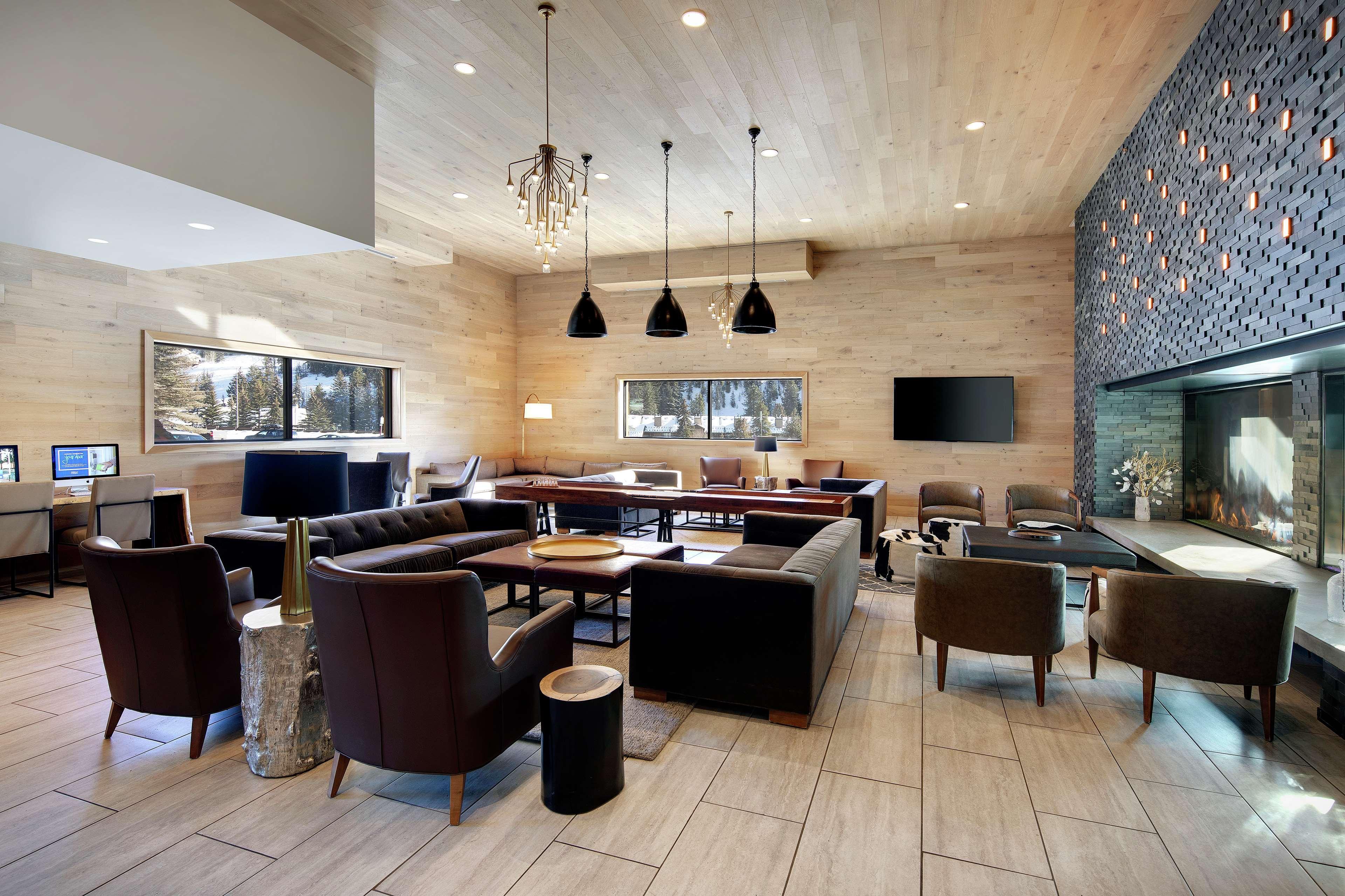 Hotel Highline Vail - A Doubletree By Hilton Extérieur photo